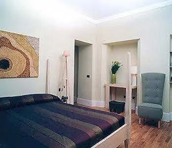 Mangili Hotell 3*
