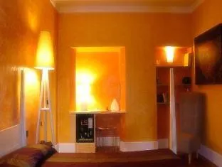 Hotell Mangili 3*