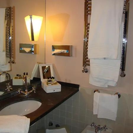 Mangili Hotell